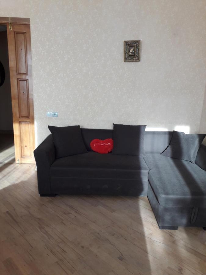 Apartament Ninati Bordzjomi Buitenkant foto